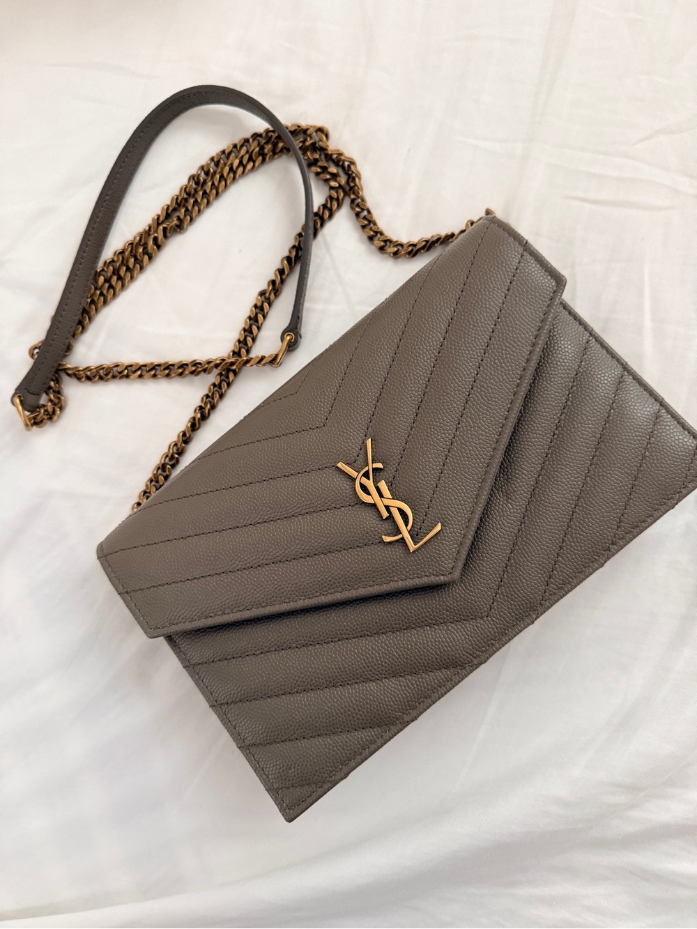 YSL Yves Saint Laurent Cassandra Taupe Quilted Leather Envelope Crossbody - NEW